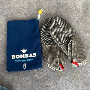 Bombas Women’s Gripper Slipper Size Small